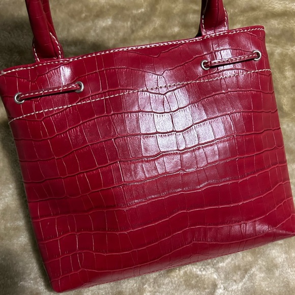 Womens Amanda Smith "Ruby Red" Faux Leather Handbag - Picture 9 of 16